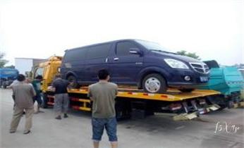 高速公路道路快速24小時拖車救援服務附近公司熱線電話-汽車搭電-補胎-吊車-脫困-維修-送油水-運輸-開鎖配鑰匙塔城烏蘇額敏沙灣托里裕民和布